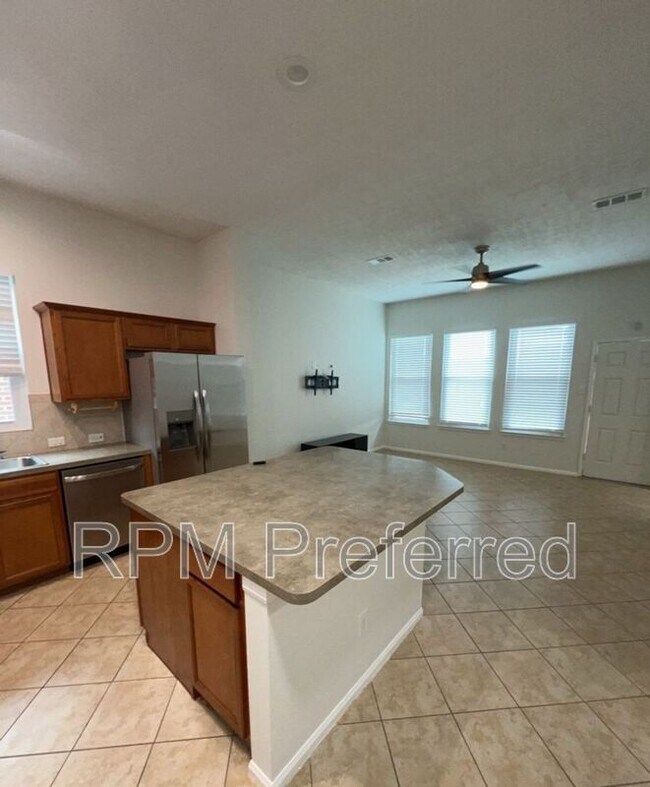 Foto del edificio - 3443 Rainshore Dr
