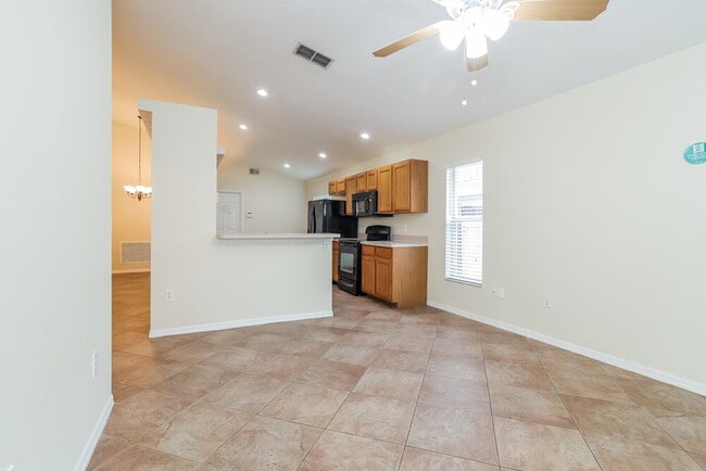 Building Photo - 10710 Wildlife Pl