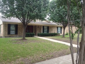 Building Photo - 2315 Warm Springs Rd
