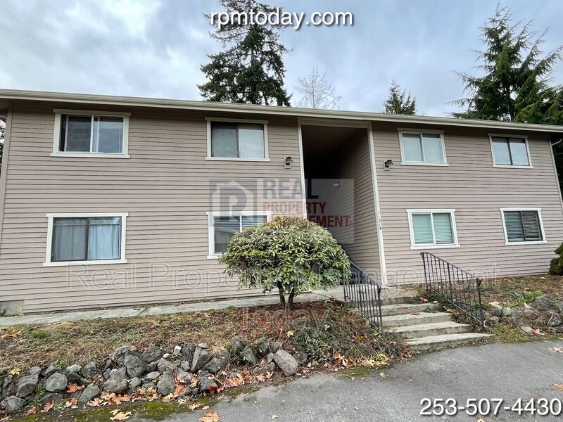 11214 126th Ave Ct E Unit 1, Puyallup, WA 98374 Condo for Rent in Puyallup, WA