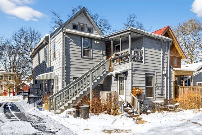 Foto del edificio - 607 N Cayuga St