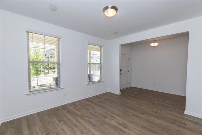 Building Photo - 2066 Derrick Dr