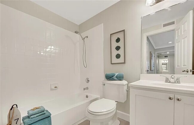 Foto del edificio - 6 Snowberry