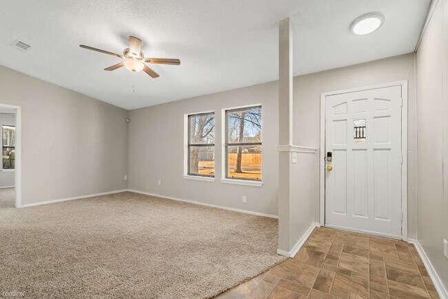 Building Photo - 3 br, 2 bath House - 836 Hollow Creek Rd