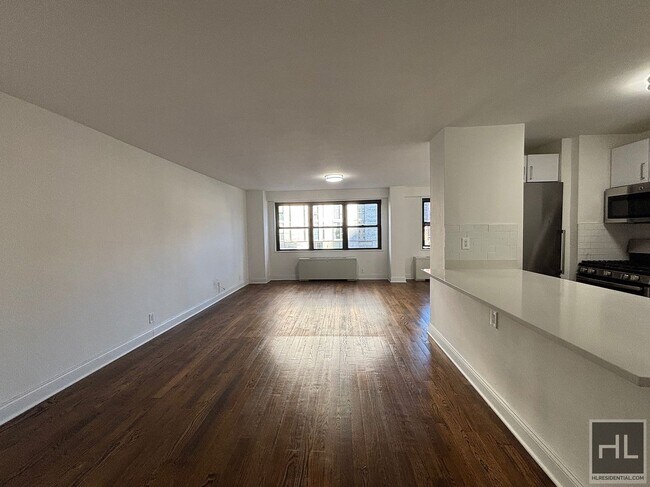Foto del edificio - East 89th STREET