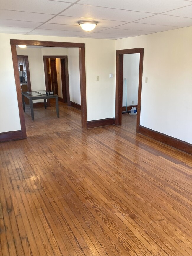 Building Photo - 364 East St