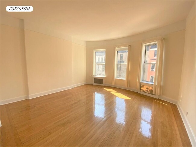 Building Photo - 251 W 102nd St