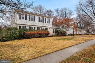 Building Photo - 1804 Billman Ln