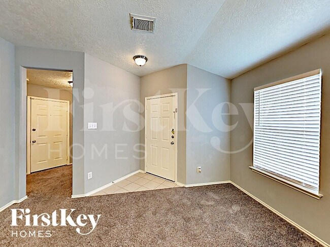 Foto del edificio - 20735 Dewberry Creek Ln
