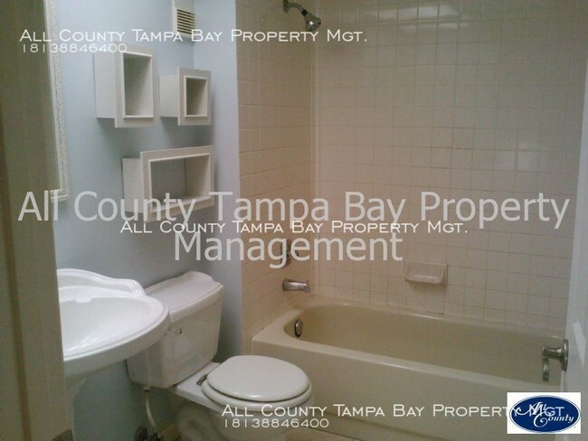 Building Photo - 4959 Puritan Cir