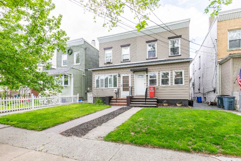 Primary Photo - 23 Howell Pl