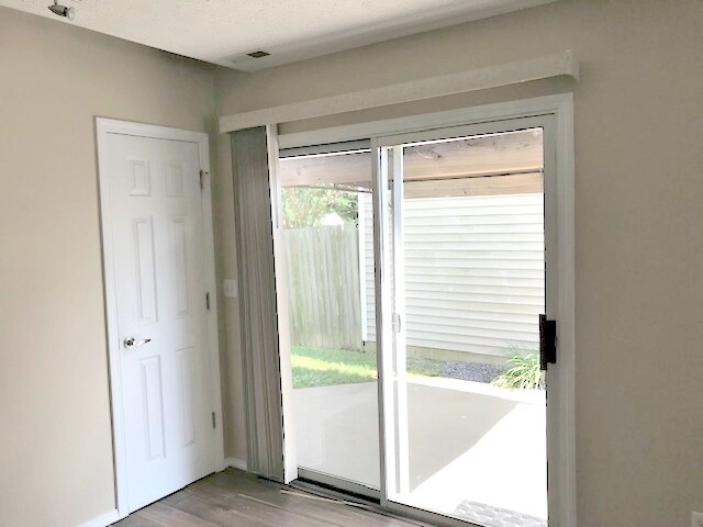 Foto del edificio - 3924 Seasons Point