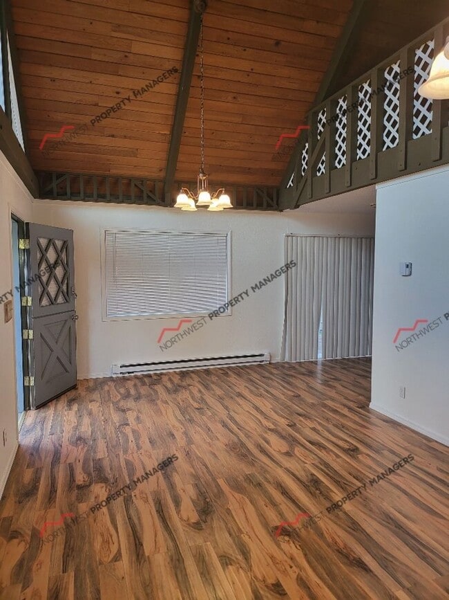 Building Photo - 137 Baker Dr
