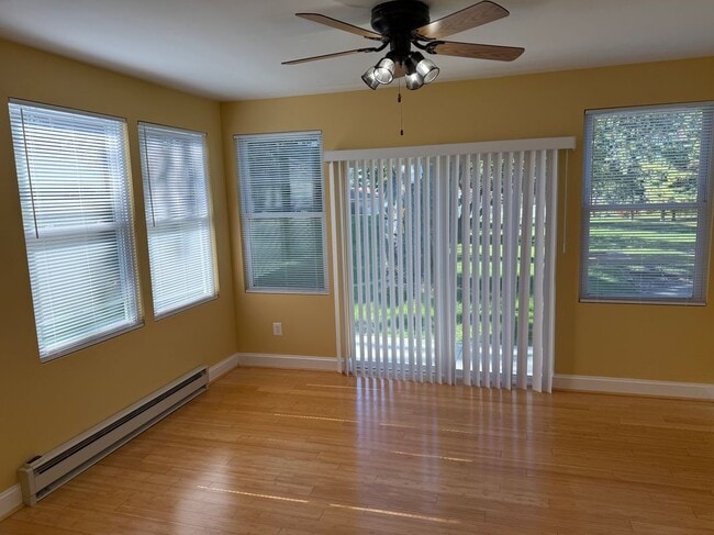 Foto del edificio - 1606 Littlestown Pike
