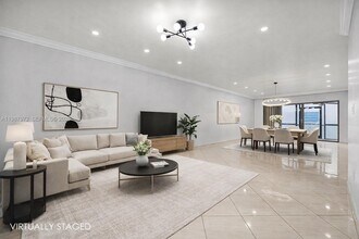 Building Photo - 4020 N Hills Dr