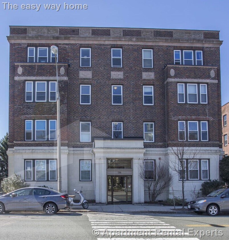 Primary Photo - 136 Highland Ave