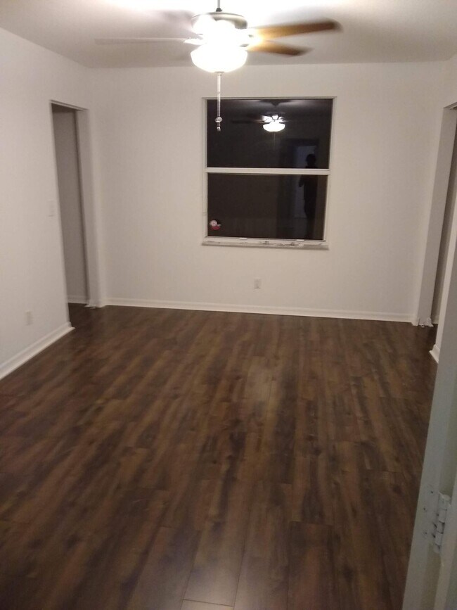 Building Photo - 16254 Sierra Palms Dr