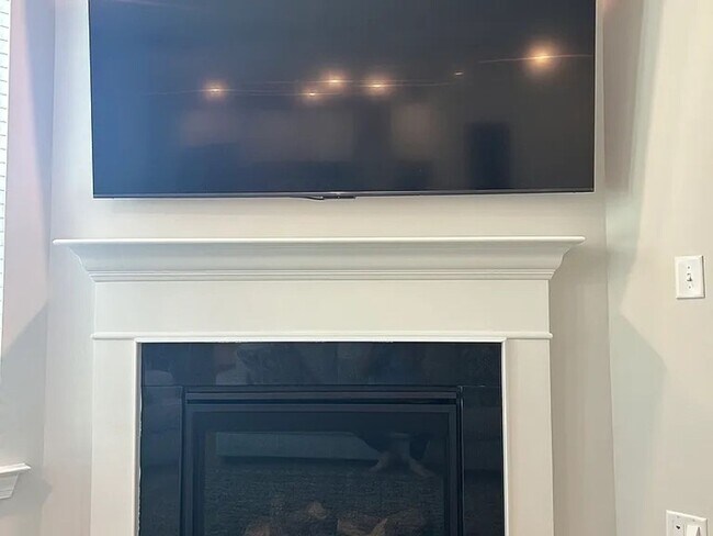 Building Photo - Charming 4BR House in Holly Springs