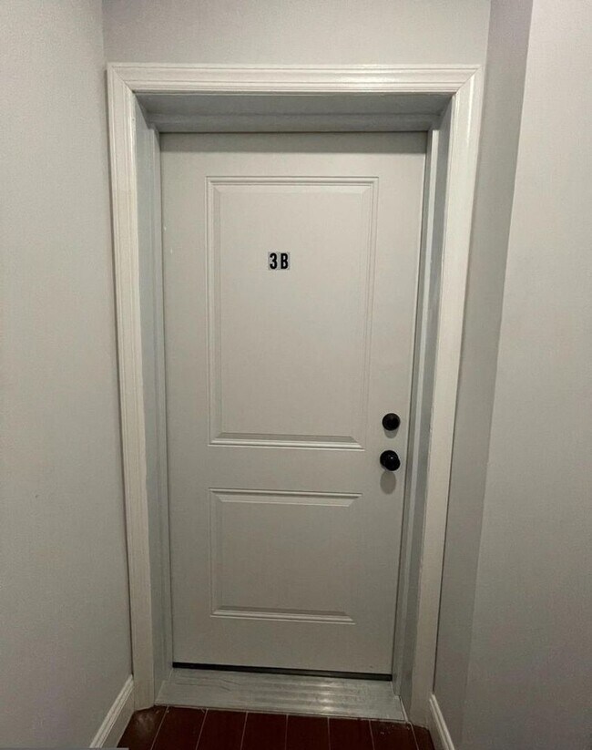 Foto del edificio - 615 N 11th St