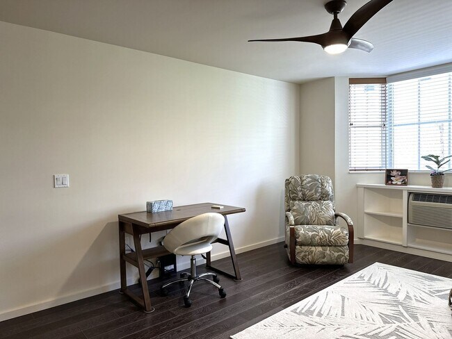 Foto del edificio - The Cove Waikiki - 2BR/2BA/2PK (Pet Negoti...