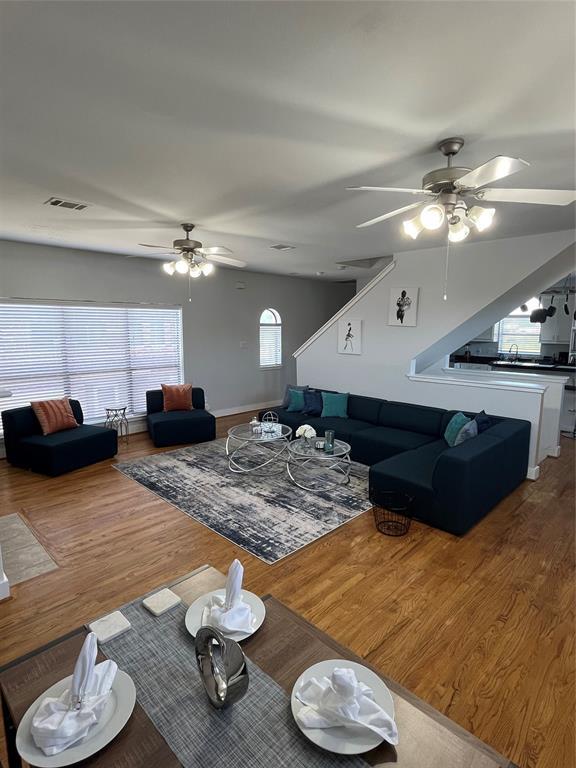 Foto del edificio - 10801 Greenwillow St