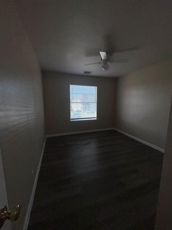 Foto del edificio - 2705 Westhampton Ct