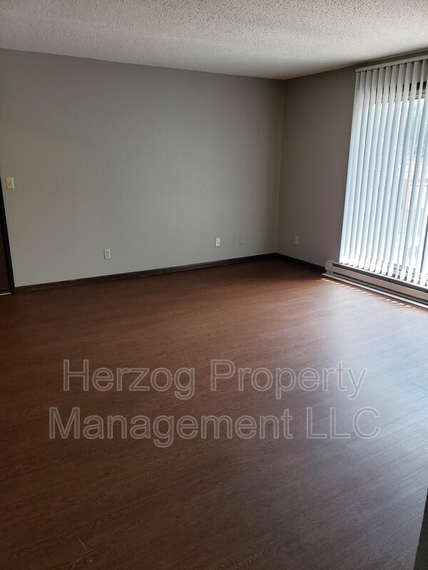 Foto del edificio - 304 Kenwood Drive