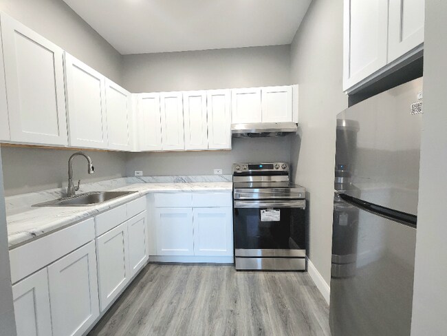 Foto del edificio - 2405 W Jarvis Ave