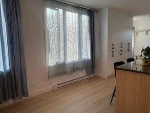 Building Photo - 478 Rue Cardinal