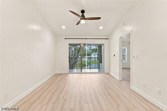 Building Photo - 181 Grand Oaks Way