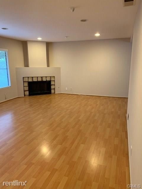 Primary Photo - 3 br, 2.5 bath Condo - 509 W Duarte Rd Unit 2