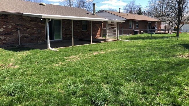 Building Photo - 401 Lufkin Dr. New Lebanon, OH