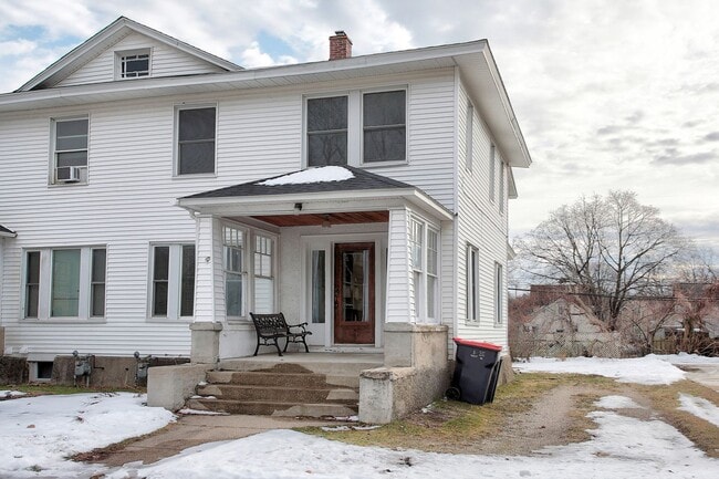 Foto del edificio - 140/142 E 15th Street