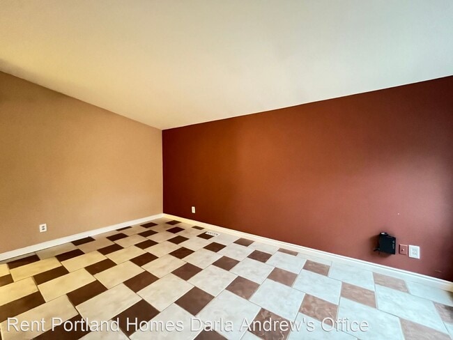 Foto del edificio - 3 br, 2 bath House - 5614 NE 34th Avenue