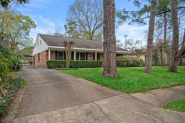 Building Photo - 12906 Hansel Ln
