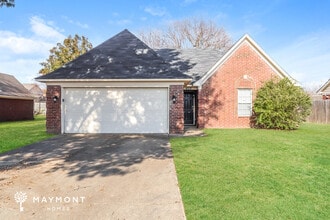 Building Photo - 4188 Ravenwood Dr N