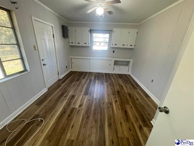 Building Photo - 2120 N Governor Williams Hwy