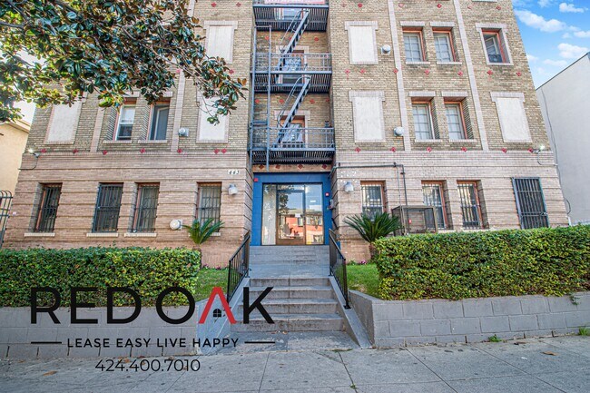 Foto del edificio - 443 S Catalina St