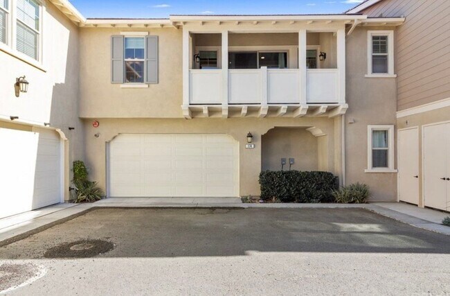 Building Photo - 174 Jaripol Cir