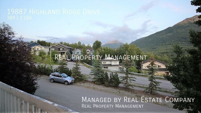 Photo - 19887 Highland Ridge Dr House