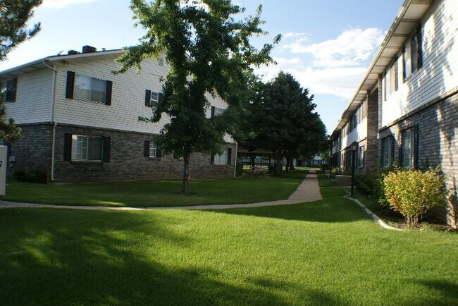 Building Photo - 100 E 600 S