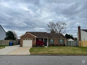 Building Photo - 1312 Nesbitt Dr