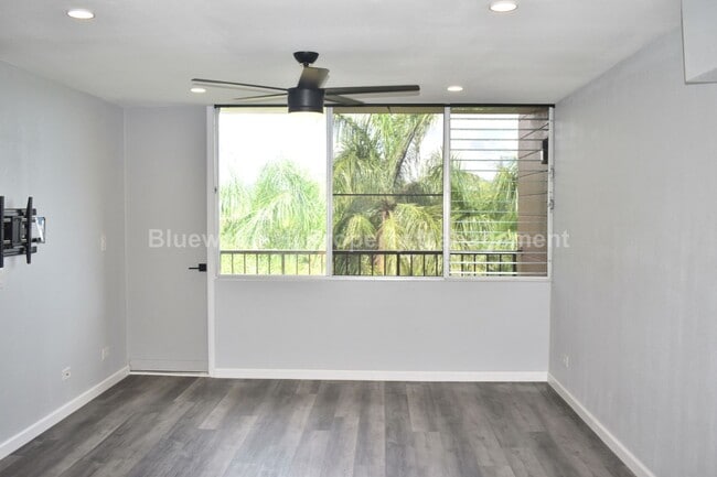 Building Photo - Upgraded 2/1/1 Hale Anaole Apts (Kaneohe) w/ utl. incl.