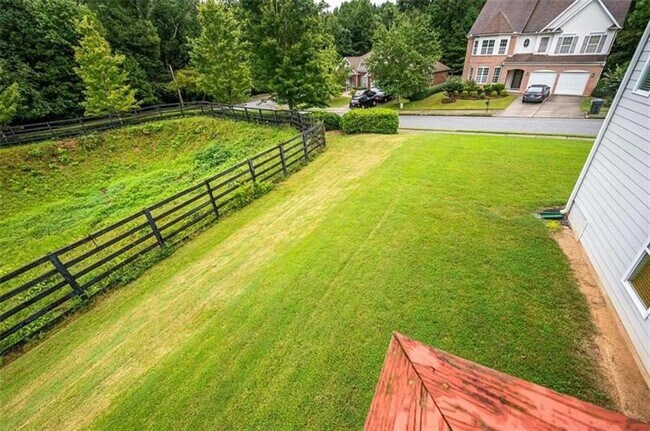 Building Photo - 1355 Lakeboat Way SW