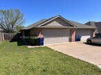 Foto principal - 1001 Trenton Dr