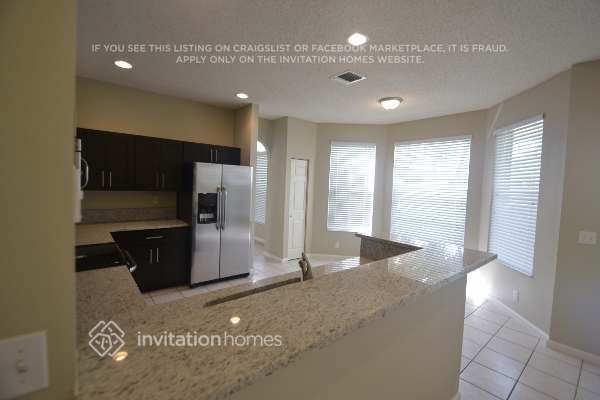 Building Photo - 7580 Belmonte Blvd