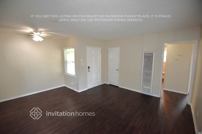 Building Photo - 6430 Silverette Dr