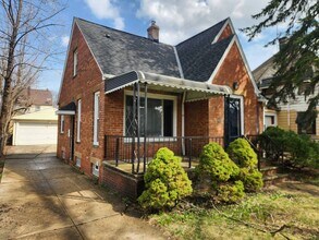 Building Photo - 16301 Invermere Ave