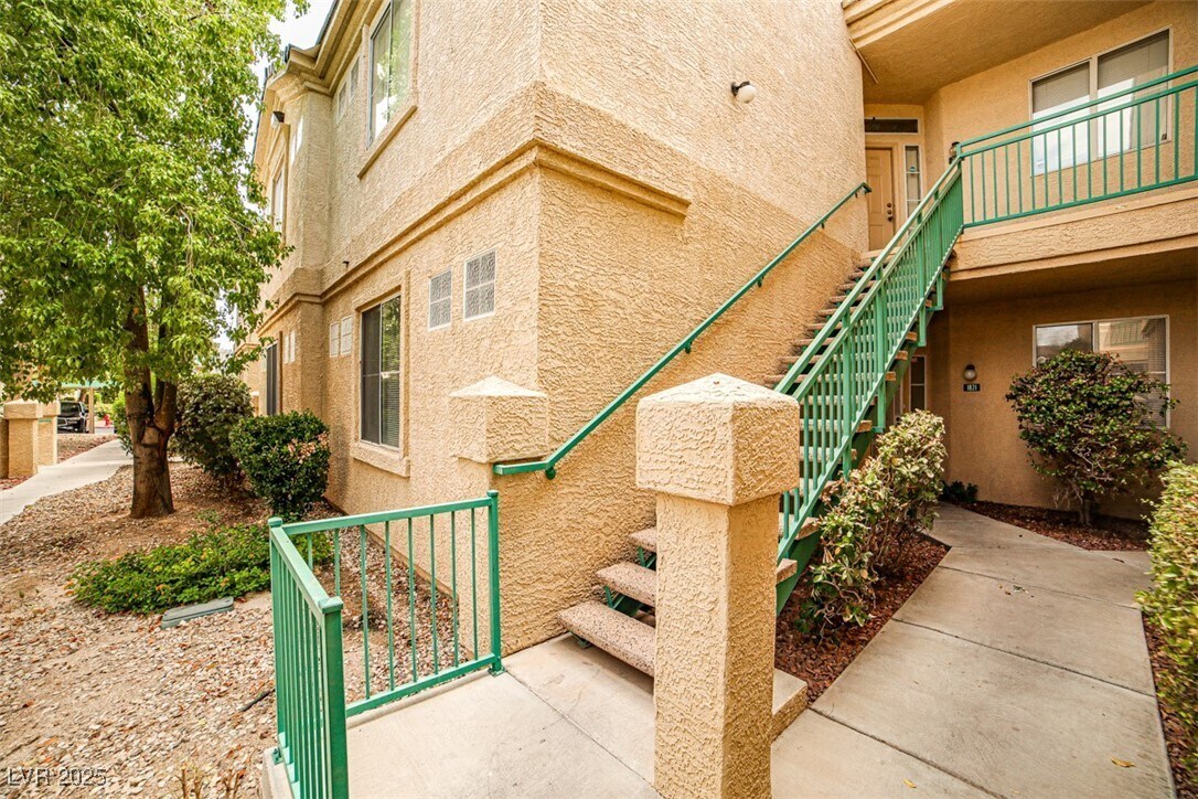 Foto principal - 5155 W Tropicana Ave