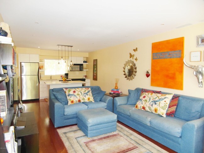 Foto del edificio - 7601 E 2nd St